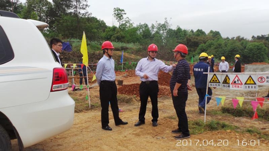 省检修公司领导检查500千伏山桃一二三四线电力线路迁改工程（3标）施工工作