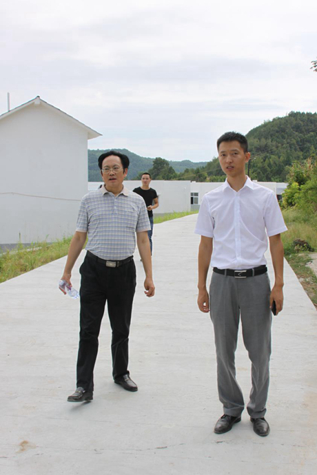 参与精准扶贫 电力企业助推革命老区村道建设——集团领导赴巴中市参与“驻村帮扶”项目调研