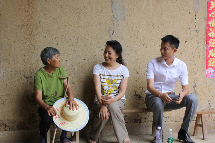 参与精准扶贫 电力企业助推革命老区村道建设——集团领导赴巴中市参与“驻村帮扶”项目调研