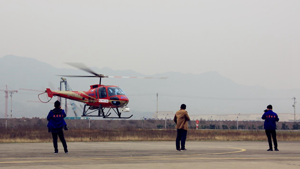 亚洲精品无人一区二区积极打造 “三位一体”新型科技电网运维巡检模式