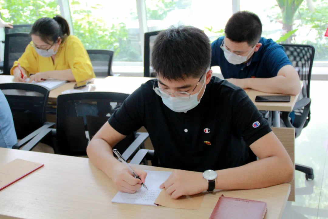 中共成蜀电力支部委员会召开 “不忘初心、不负韶华”专题组织生活会