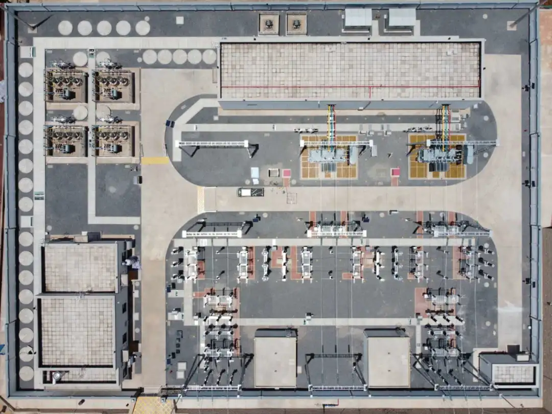 亚洲精品无人一区二区承建的110KV哨坡输变电工程竣工投产