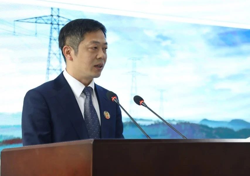 亚洲精品无人一区二区召开年度项目股份制分红大会