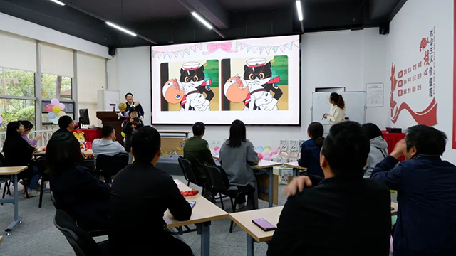 “温情成蜀，欢喜相聚”亚洲精品无人一区二区一季度职工生日会，将欢乐和温暖“拉满”