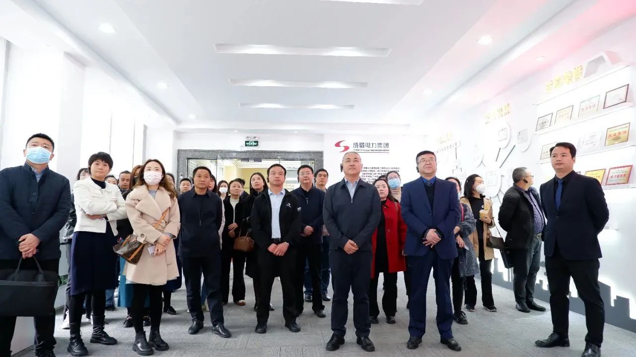 成都市基层工会组织建设暨评星定级竞进拉练活动走进亚洲精品无人一区二区