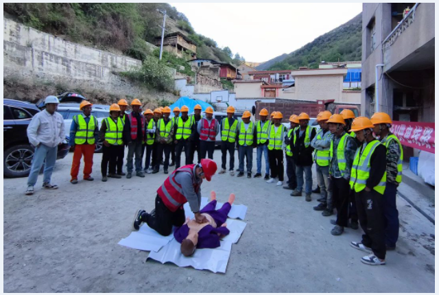 亚洲精品无人一区二区工程项目陆续启动“安全生产月”活动