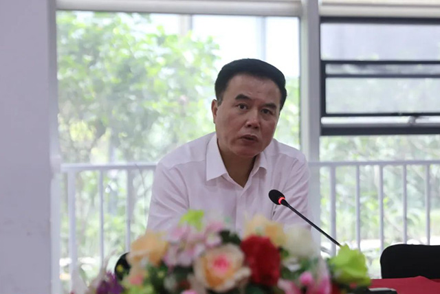 亚洲精品无人一区二区党支部召开“七一”建党节组织生活会