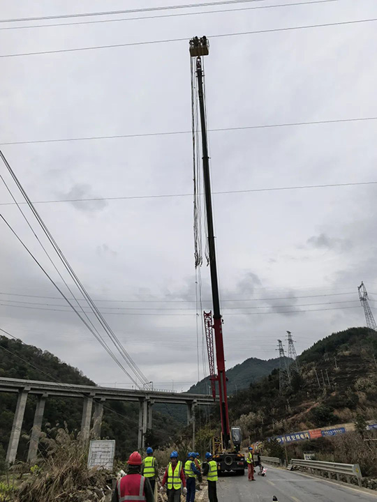 隆林委乐至革步公路一期工程500kV天平Ⅱ线迁改工程顺利完成