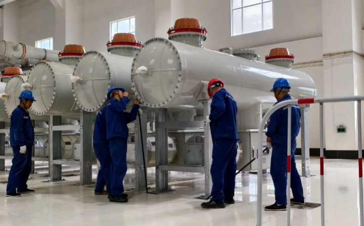 双节坚守践初心 成蜀电力人以奋斗底色致敬家园